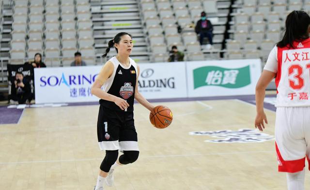 日本女篮惊艳登场,雄起夺冠的简单介绍 日本女篮惊艳登场,雄起夺冠的简单介绍