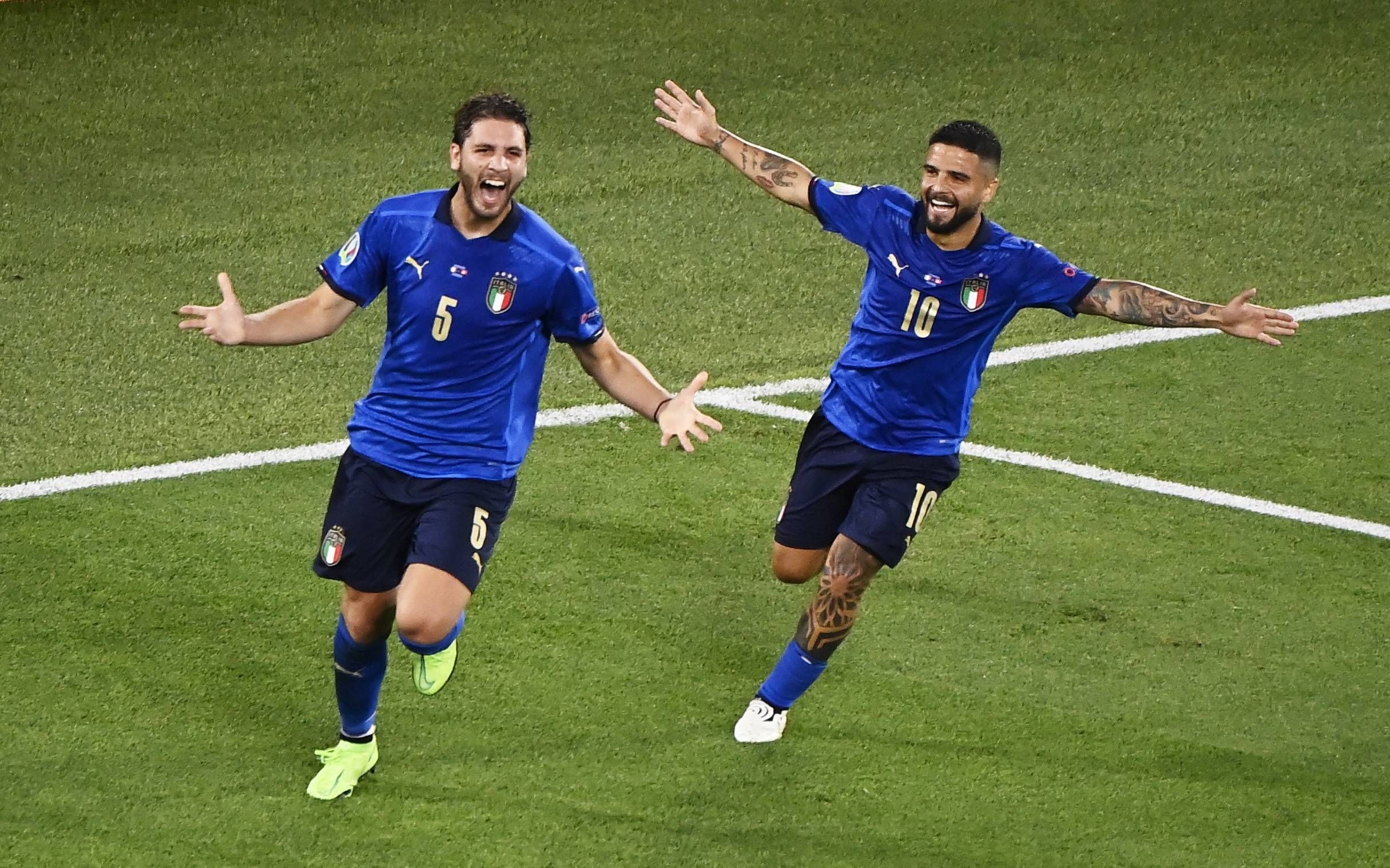 英格兰队在意大利比赛中夺冠,赢得国际锦标赛 英格兰队在意大利比赛中夺冠,赢得国际锦标赛