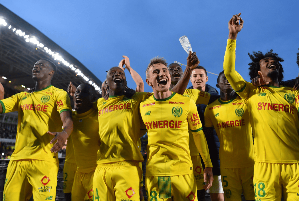 南特队客场胜利，提升排名至中游的简单介绍