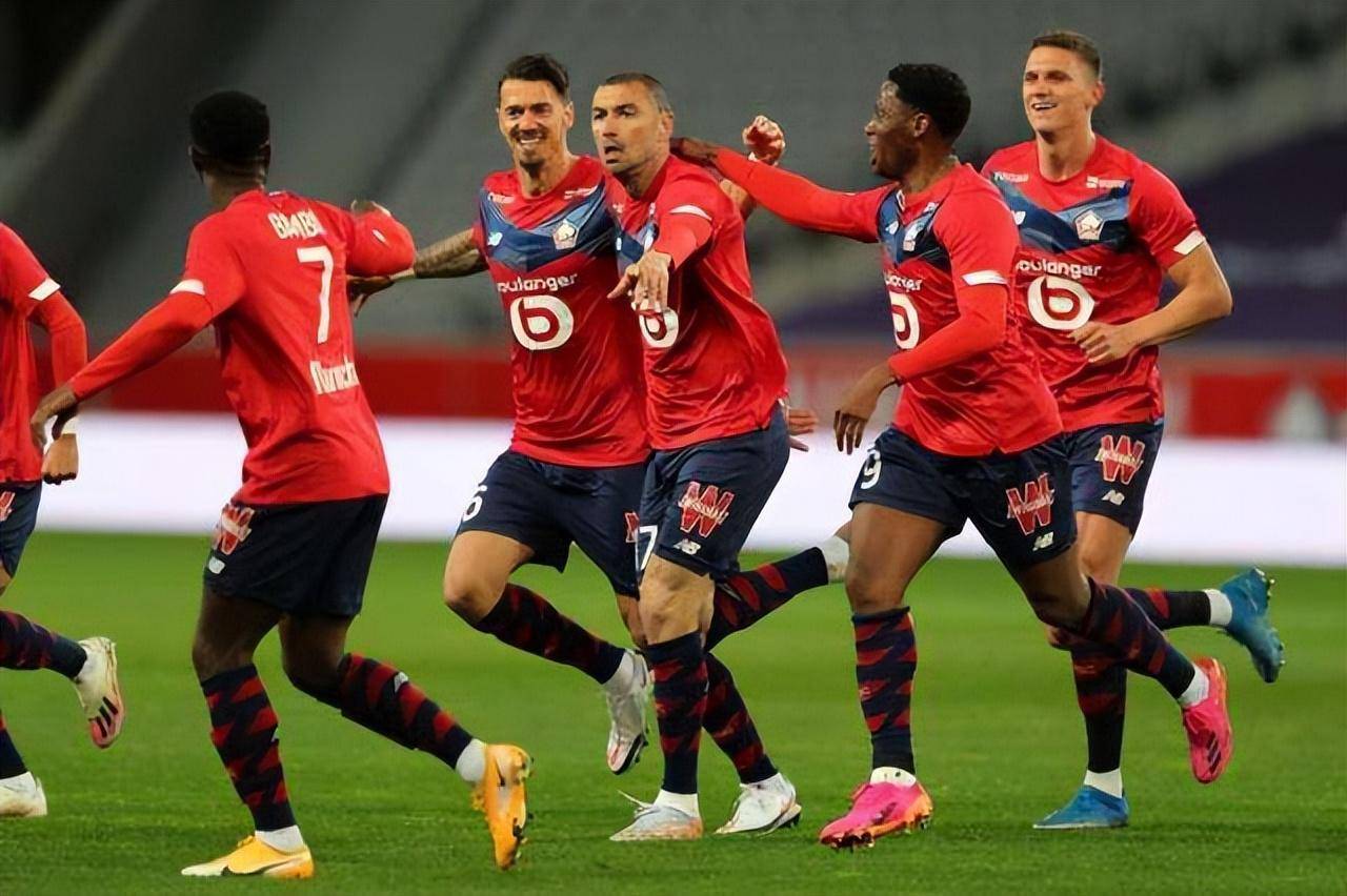 南特队客场胜利，提升排名至中游的简单介绍